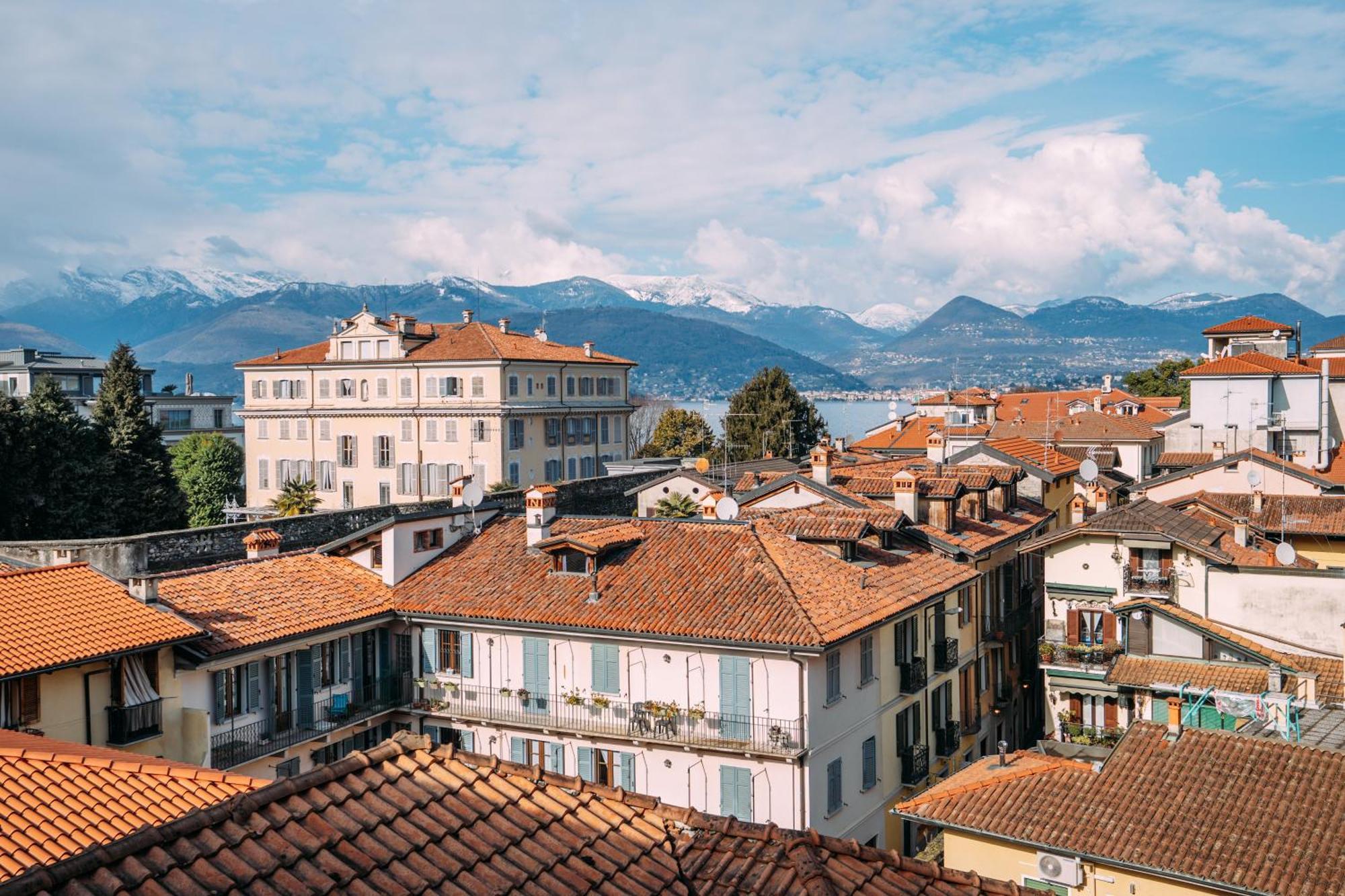 Family Apartment Vista Lago Stresa Eksteriør billede
