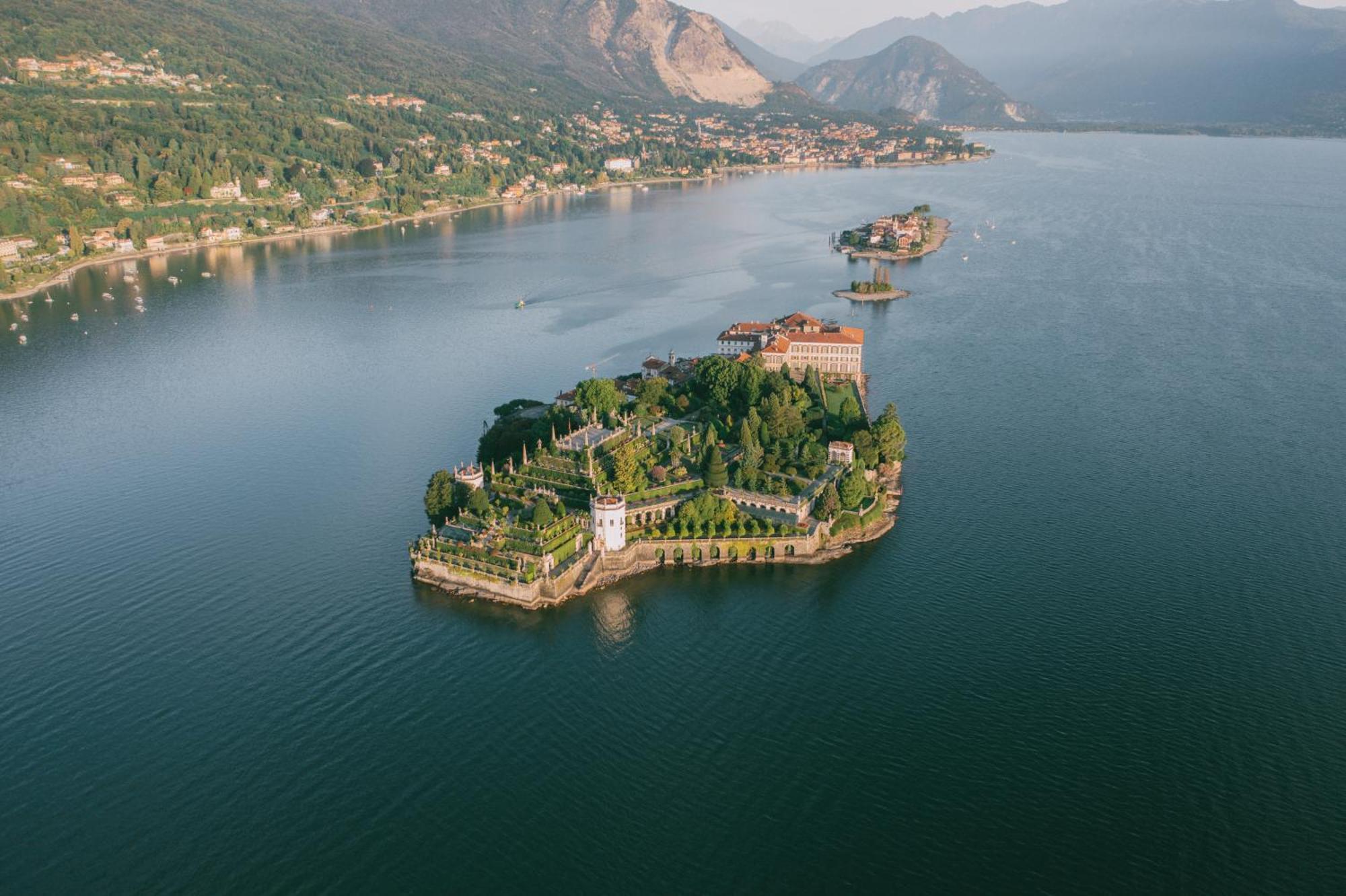 Family Apartment Vista Lago Stresa Eksteriør billede