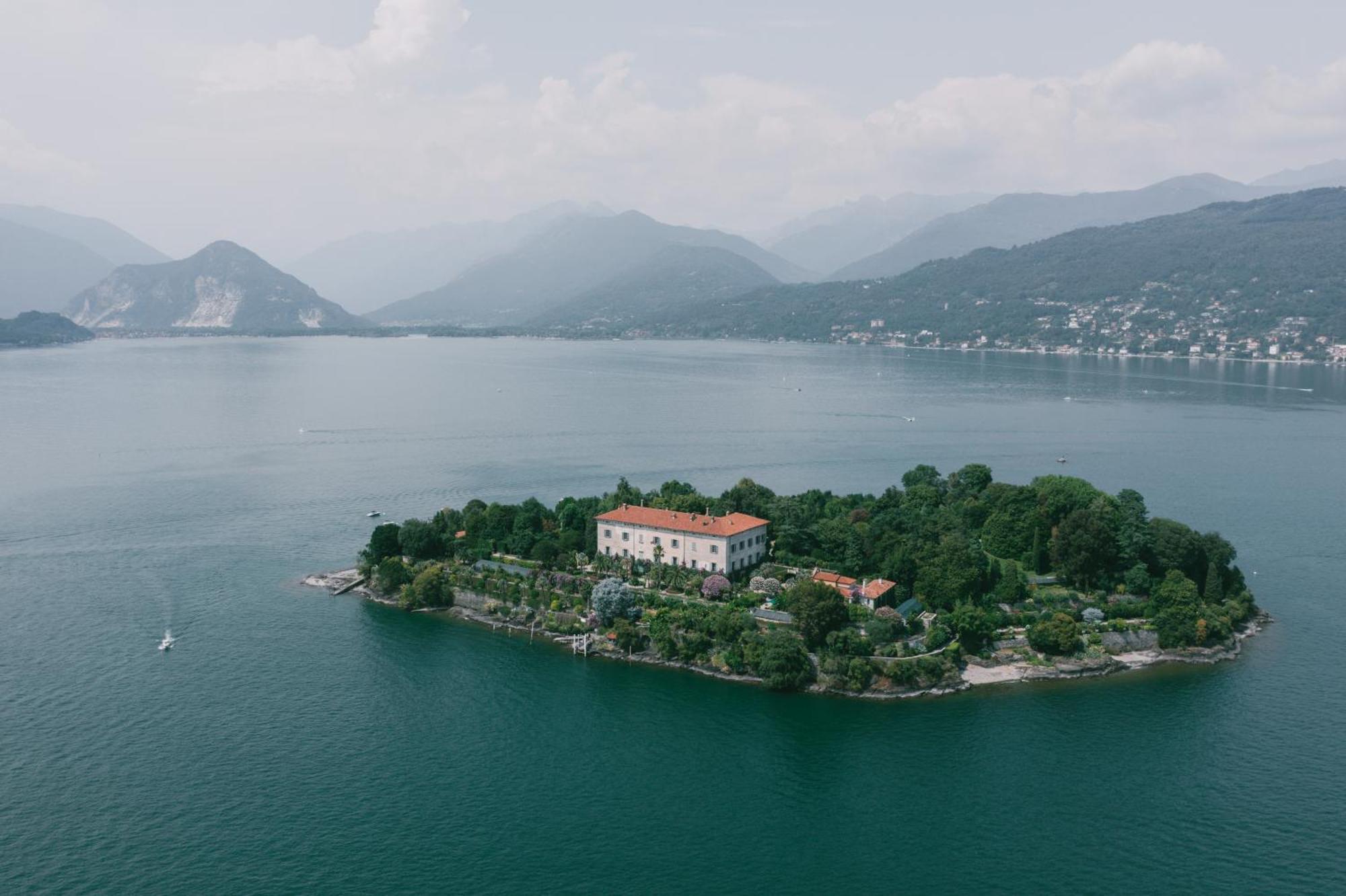 Family Apartment Vista Lago Stresa Eksteriør billede